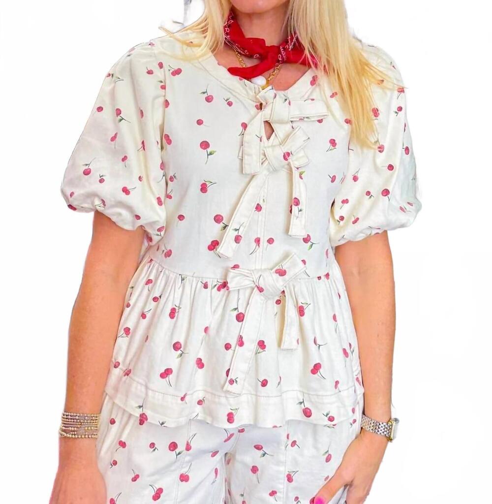 NEW EASEL cherry bubbles top in cream